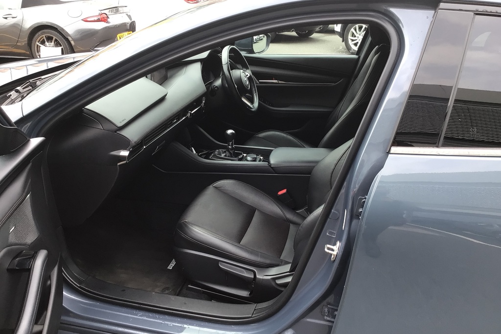 Mazda 3 2.0 E-skyactiv-x Mhev Sport Lux Hatchback Petr  #6