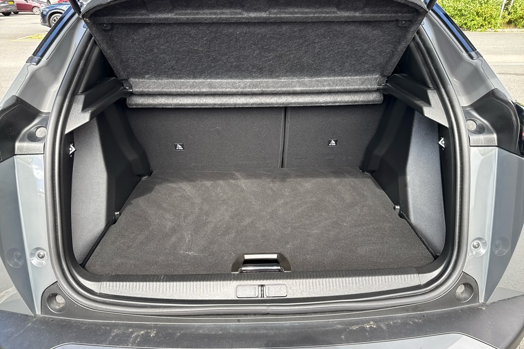 Peugeot e-2008 Gt Blue #36