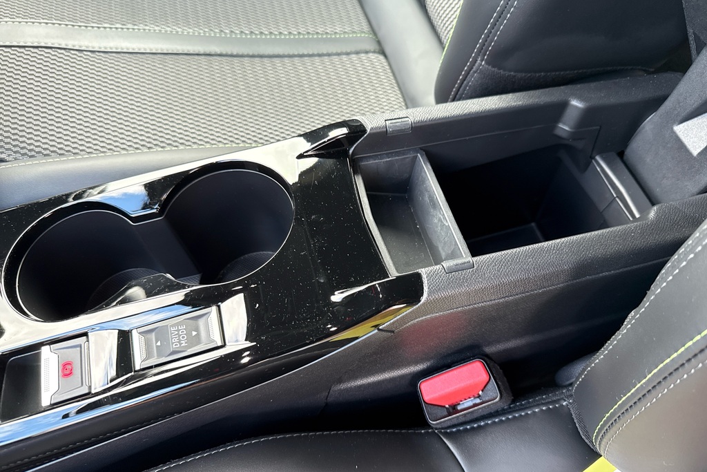Peugeot e-2008 Gt Blue #33