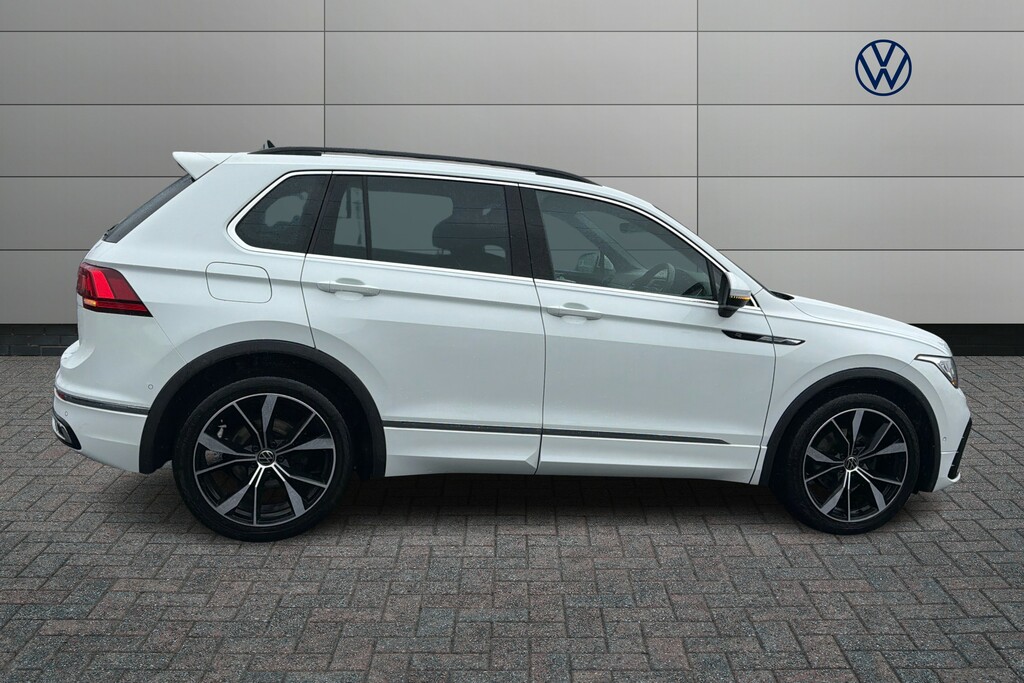 Volkswagen Tiguan 1.5 Tsi 150 R-line Dsg MD72BLV White #4