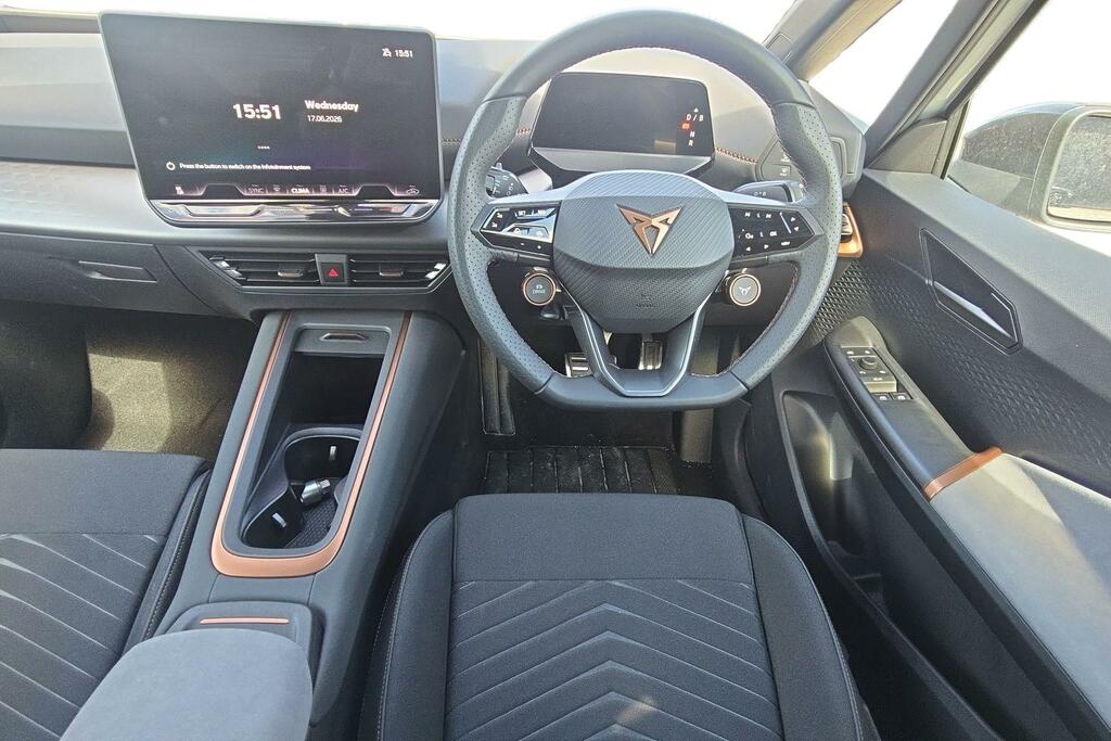 Cupra Born 170Kw E-boost V1 59Kwh Silver #2