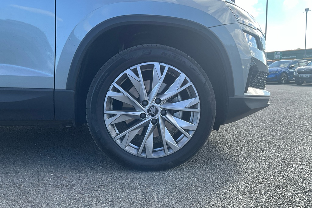 Skoda Karoq 1.5 Tsi Se L Edition Dsg DG26HKP Silver #5