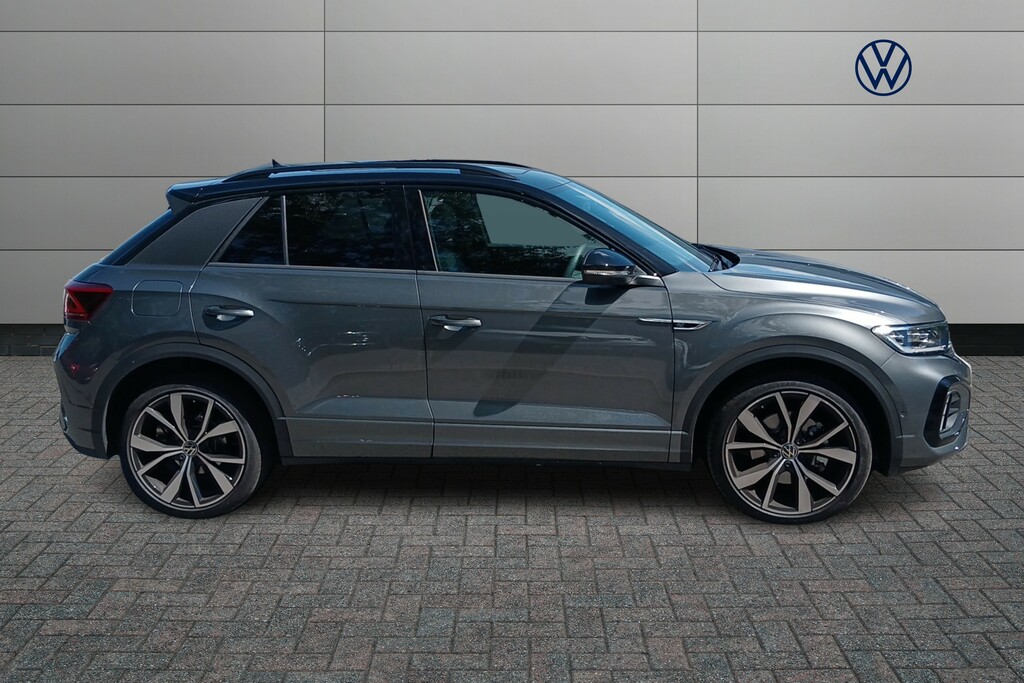 Volkswagen T-Roc 1.5 Tsi Black Edition Plus Black #4