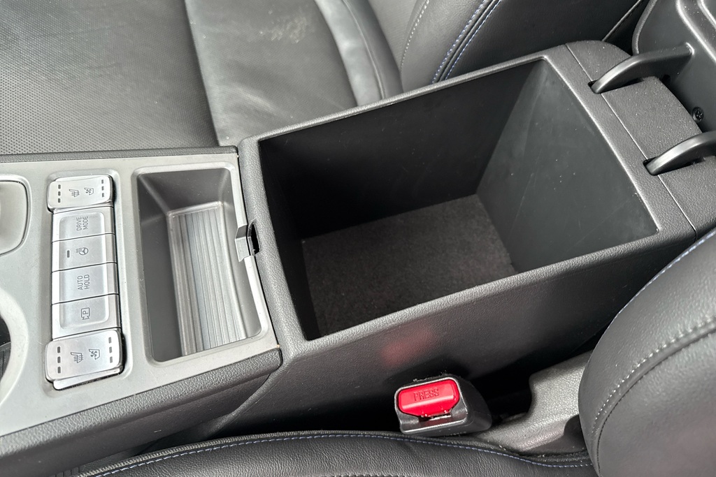 Hyundai Kona Premium Black #36