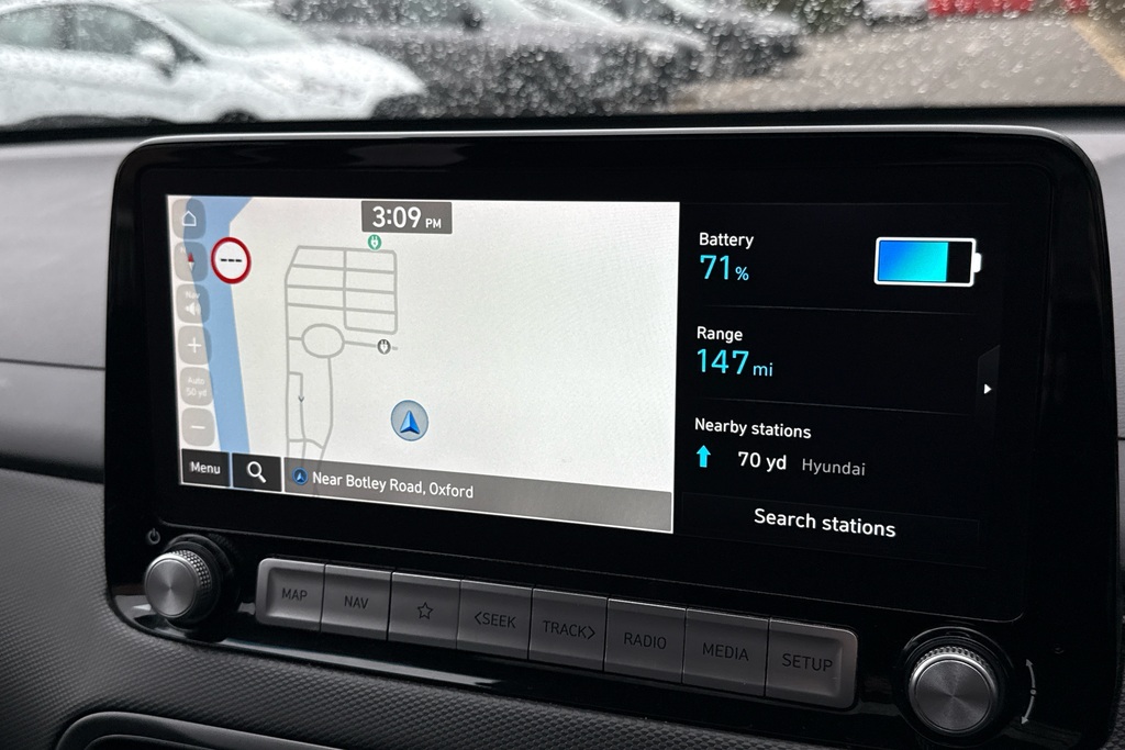 Hyundai Kona Premium Black #16