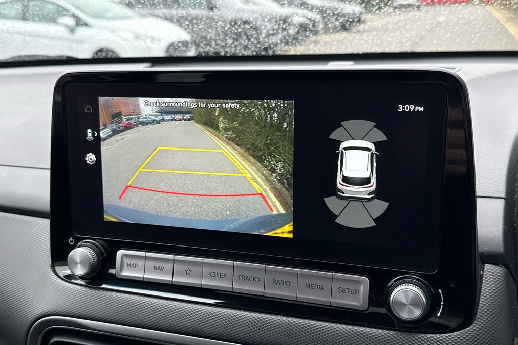 Hyundai Kona Premium Black #17