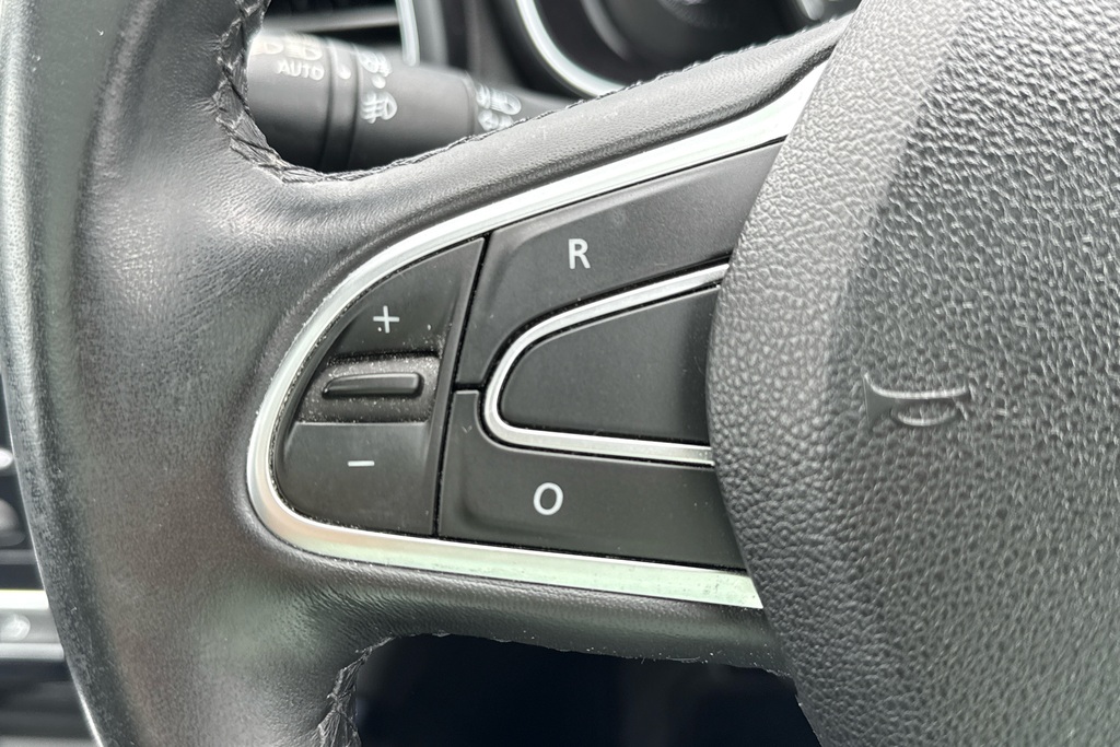 Renault Koleos 2.0 Dci Iconic X-tronic Black #24