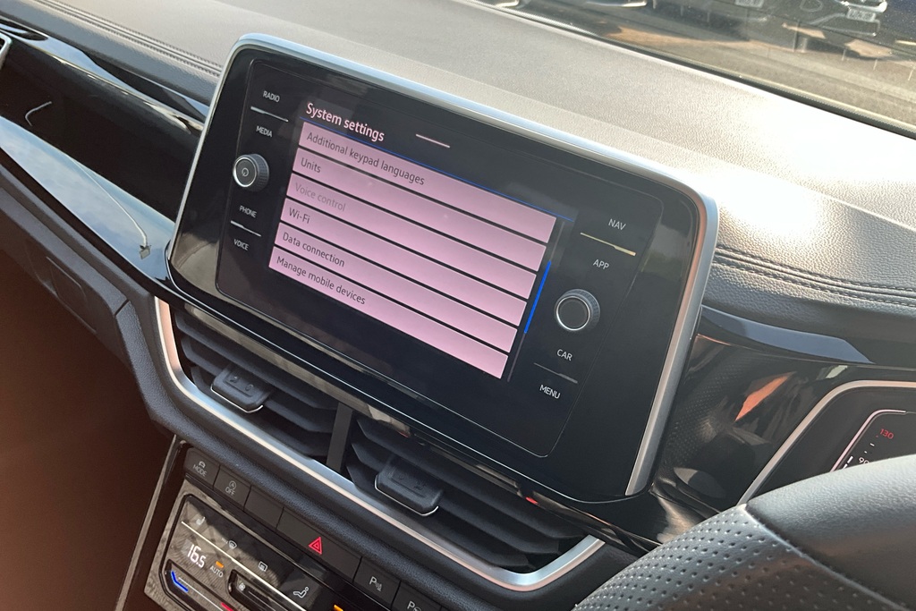 Volkswagen T-Roc Active Grey #42
