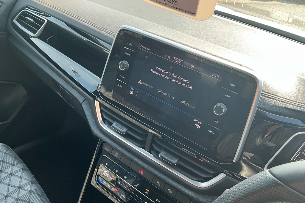 Volkswagen T-Roc Active Grey #49