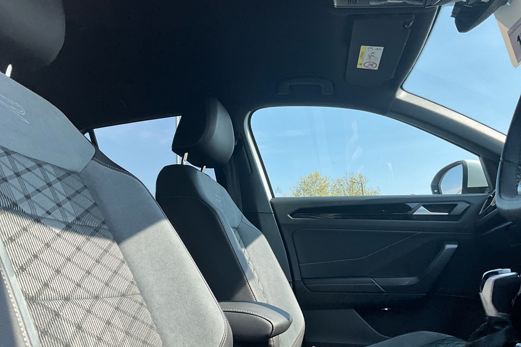 Volkswagen T-Roc Active Grey #25
