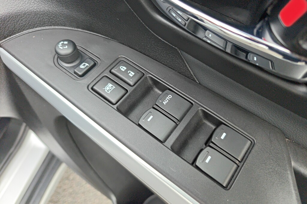 Suzuki SX4 S Cross Sx4 S-cross Hatchback Grey #28