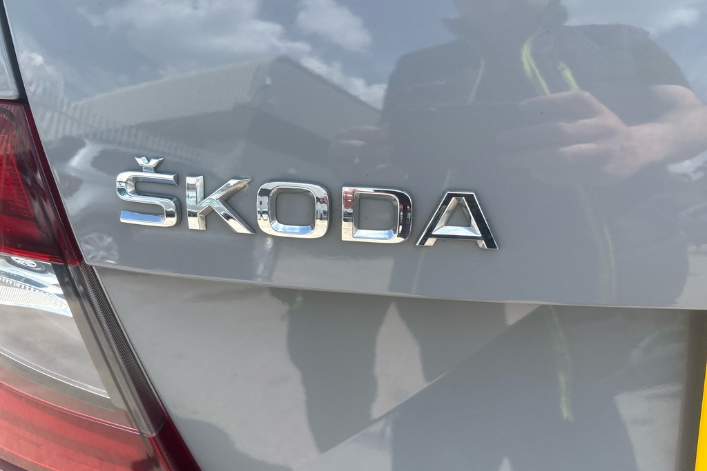Skoda Octavia 1.0 Tsi Se 2019 Grey #49