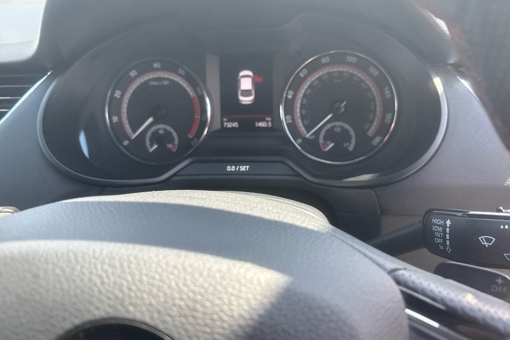 Skoda Octavia 1.0 Tsi Se 2019 Grey #14