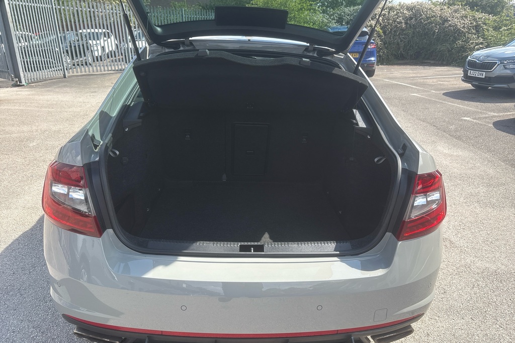 Skoda Octavia 1.0 Tsi Se 2019 Grey #10
