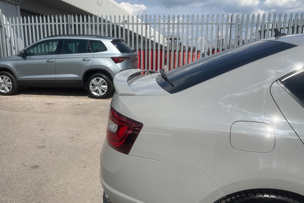 Skoda Octavia 1.0 Tsi Se 2019 Grey #37