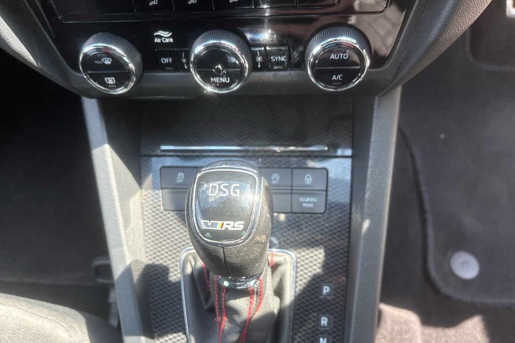 Skoda Octavia 1.0 Tsi Se 2019 Grey #25