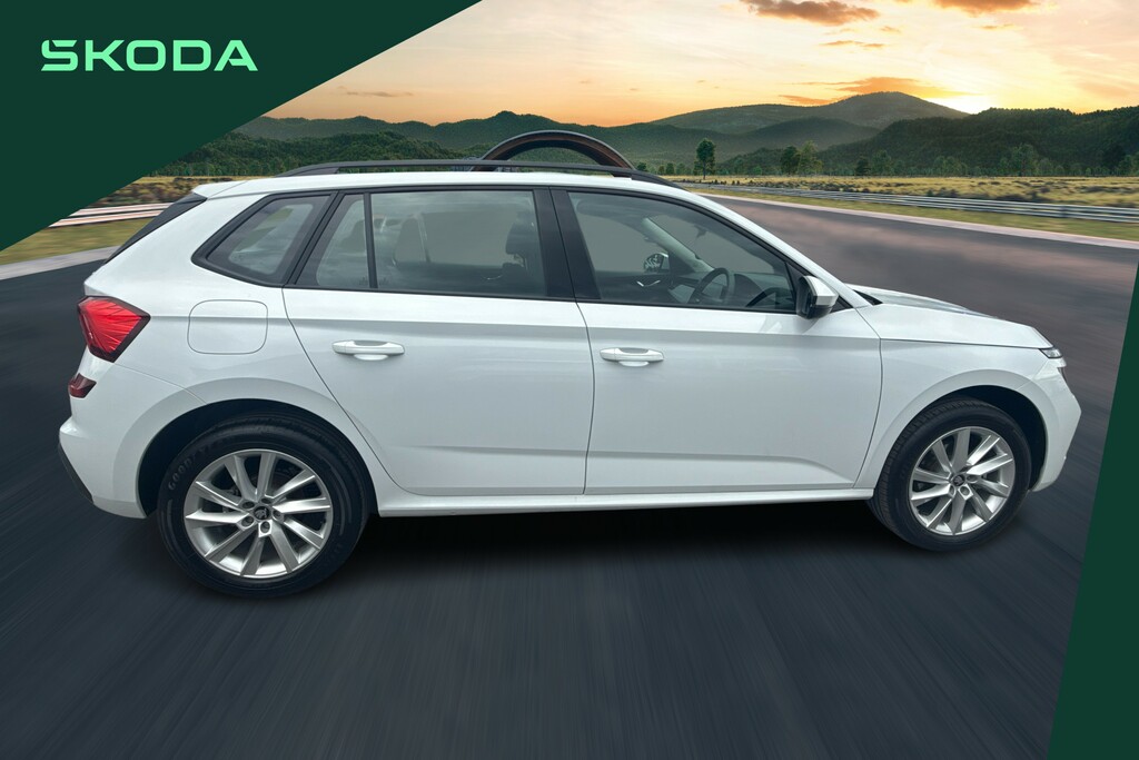 Skoda Kamiq 1.0 Tsi Se Edition GK75KLJ White #4