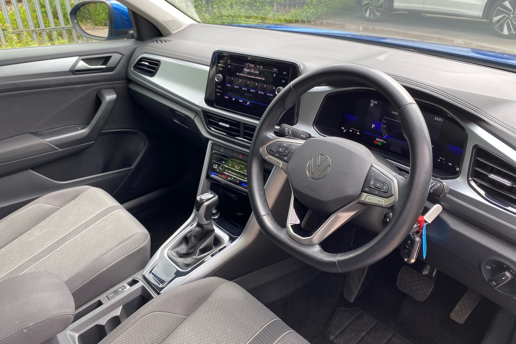 Volkswagen T-Roc 1.5 Tsi Life Dsg FV23WZH Blue #6