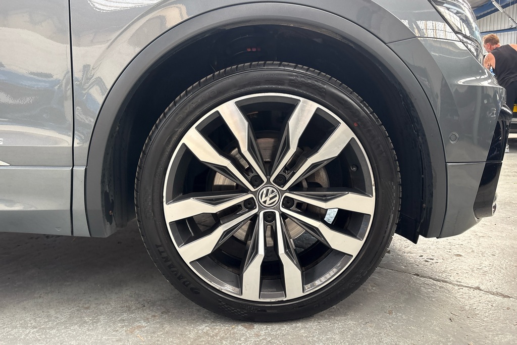 Volkswagen Tiguan Allspace 1.5 Tsi Evo R-line Tech Dsg DU21HWR Grey #5