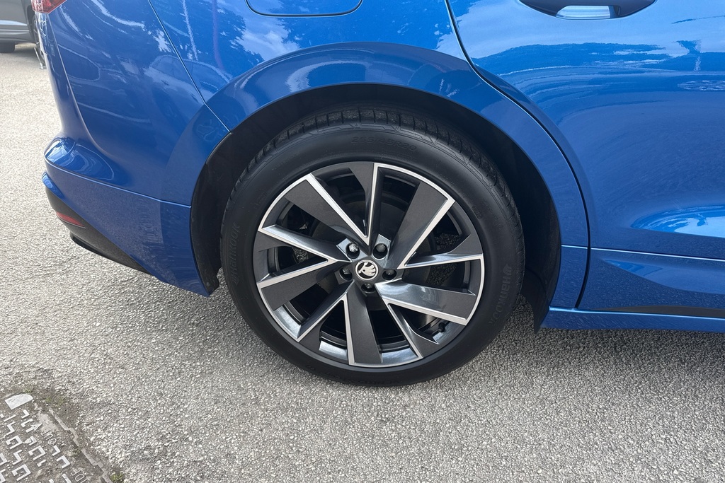 Skoda ENYAQ 195Kw 80X Sportline Plus 82Kwh 4X4 VU73MKN Blue #5