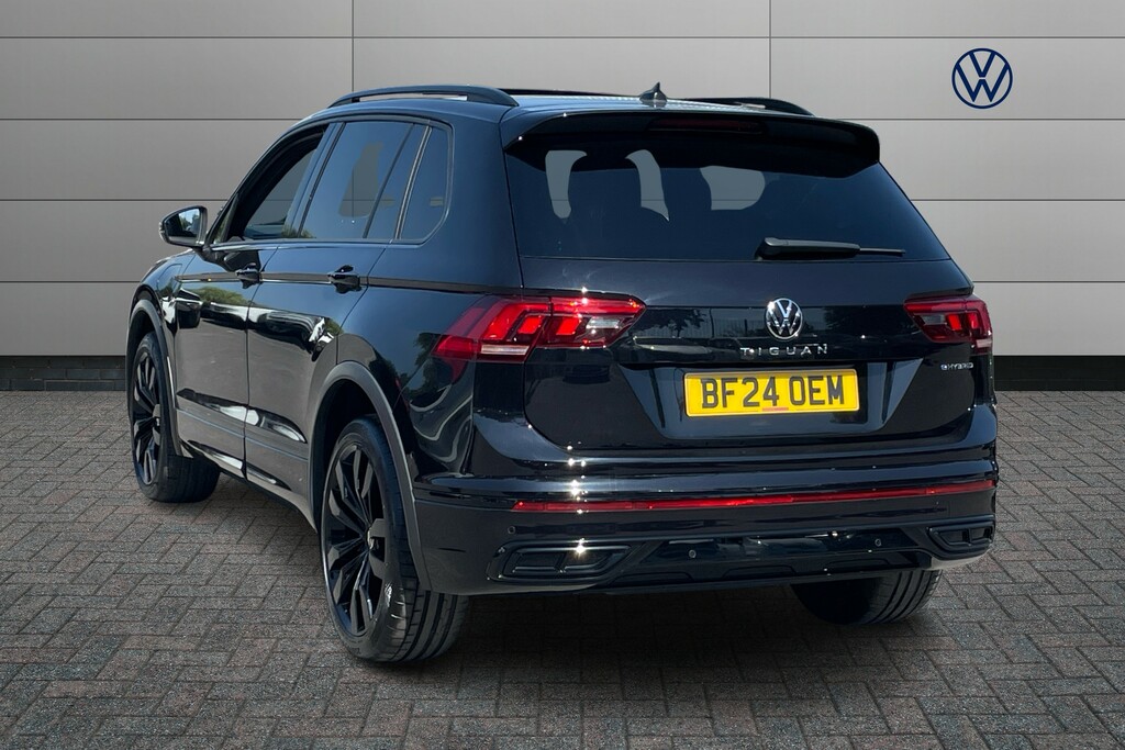 Volkswagen Tiguan 1.4 Tsi Ehybrid Black Edition Dsg BF24OEM Black #3