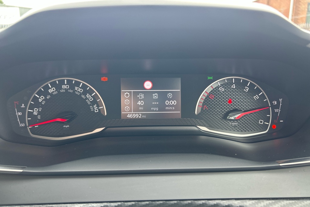 Peugeot 208 1.2 Puretech 100 Gt Line White #13