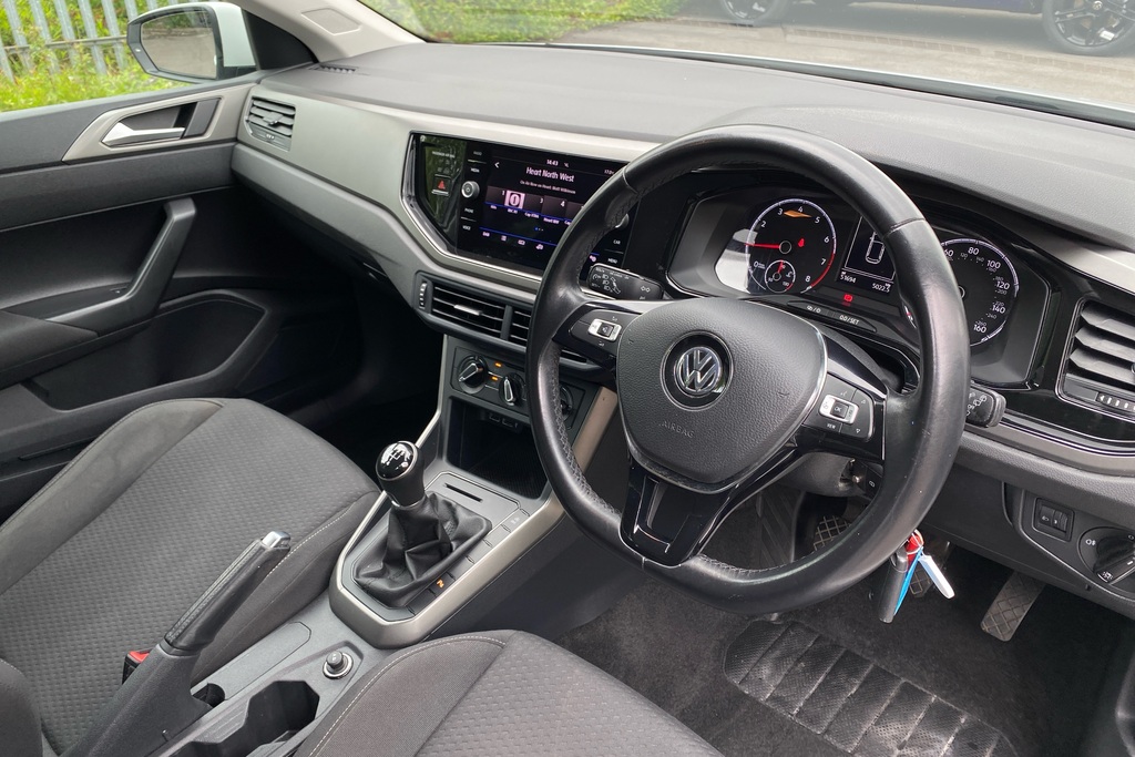 Volkswagen Polo Se Grey #6