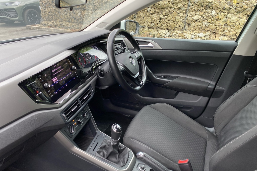 Volkswagen Polo Se Grey #2