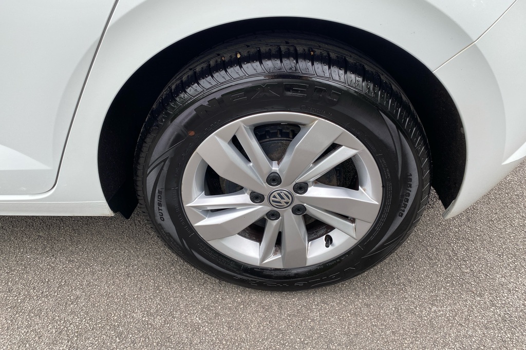 Volkswagen Polo Se Grey #16