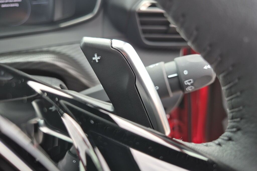 Peugeot 2008 Allure Grey #42