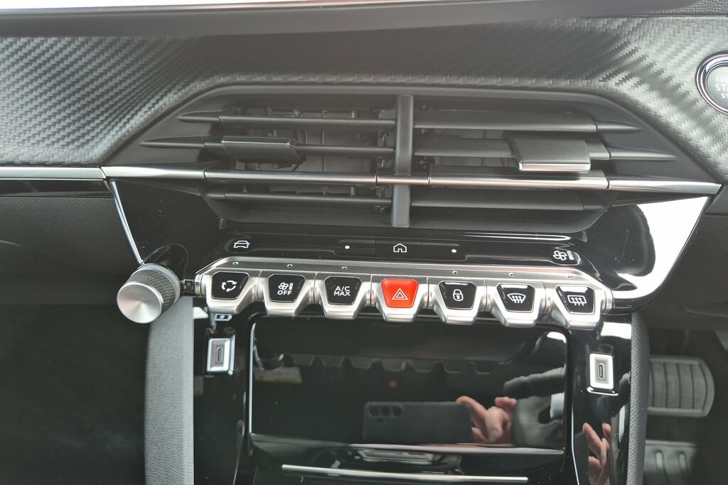Peugeot 2008 Allure Grey #51