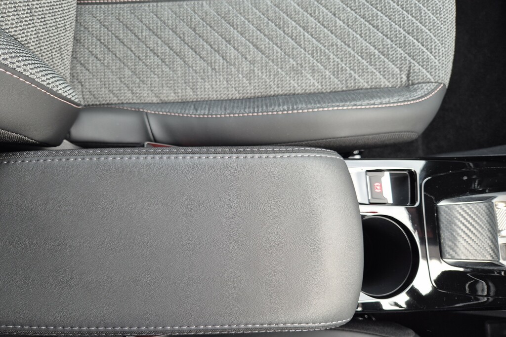 Peugeot 2008 Allure Grey #48