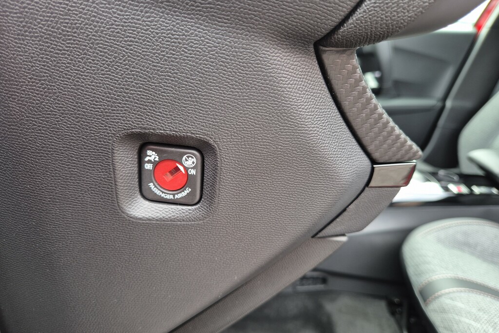 Peugeot 2008 Allure Grey #18