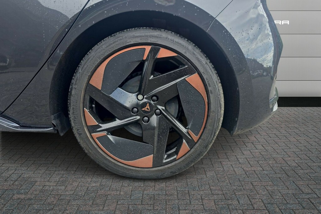 Cupra Born 169Kw E-boost V3 58Kwh Grey #5