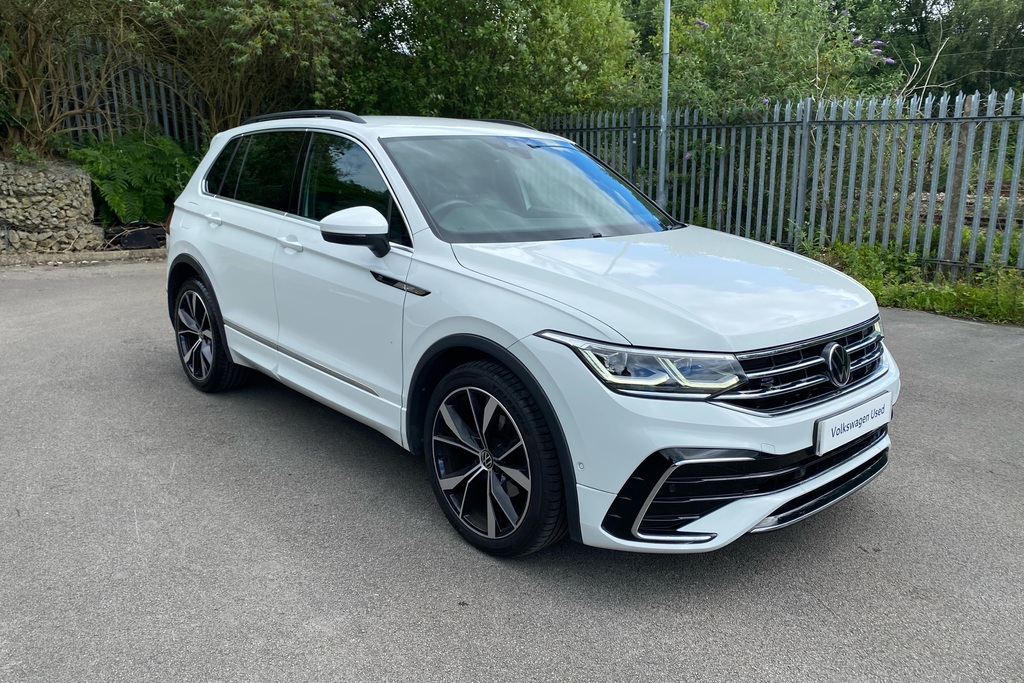 Volkswagen Tiguan Active Black #13