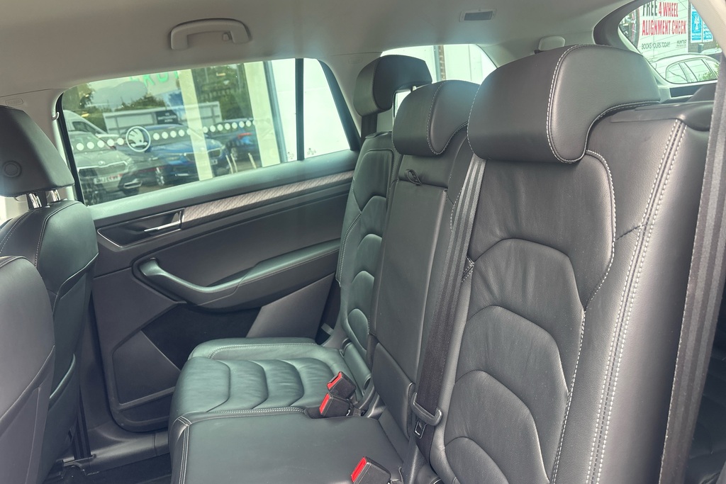 Skoda Kodiaq Se L Executive Black #11