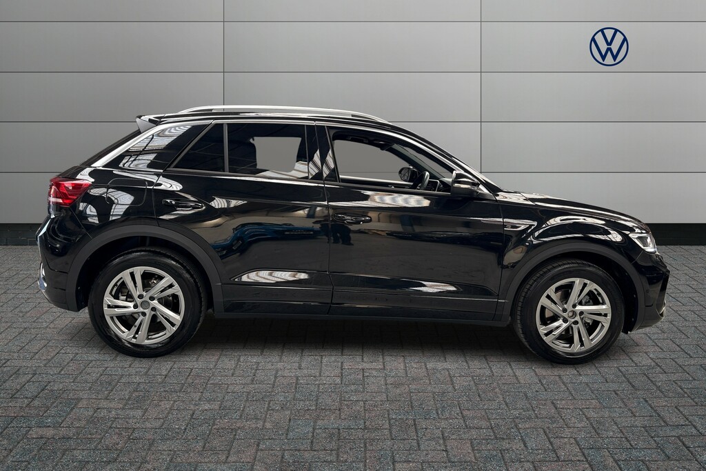 Volkswagen T-Roc 1.5 Tsi R-line Dsg DA75ZNV Black #4