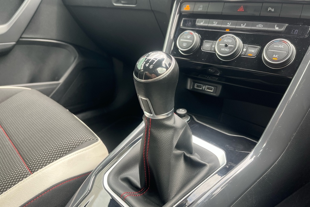 Volkswagen T-Roc Sel Tsi Evo Silver #10