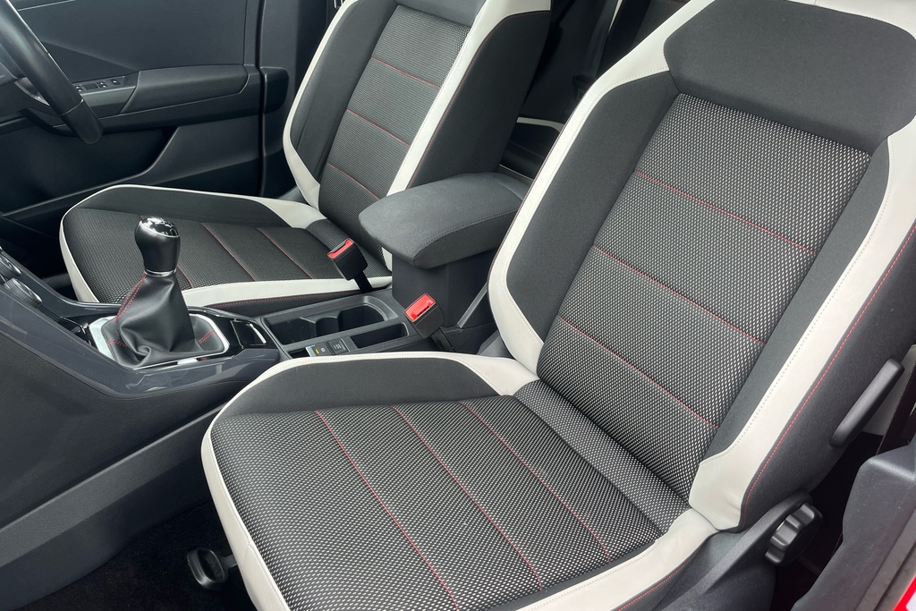 Volkswagen T-Roc Sel Tsi Evo Silver #41