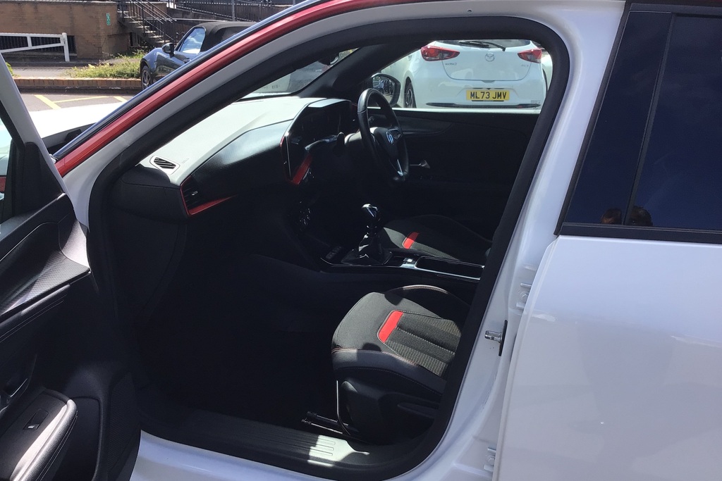 Vauxhall Mokka 1.2 Turbo Sri Premium White #6