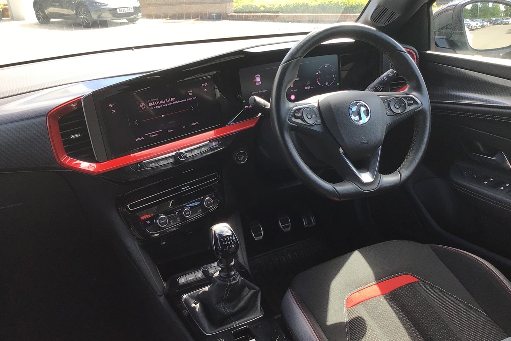 Vauxhall Mokka 1.2 Turbo Sri Premium White #3