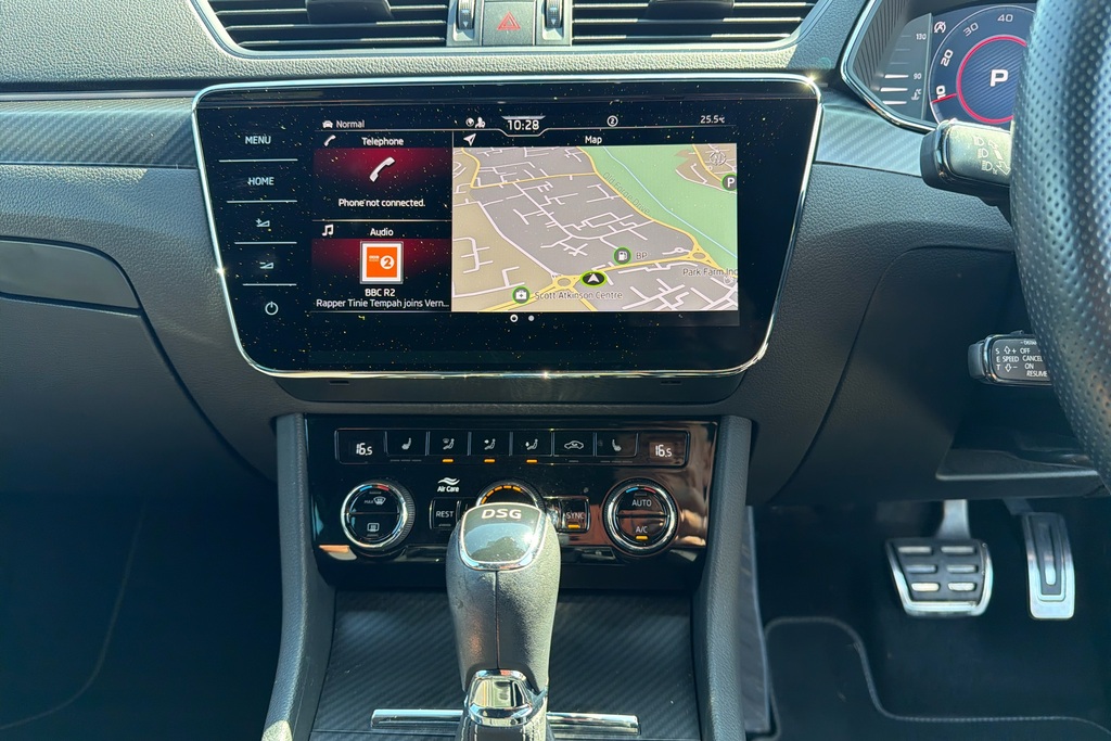 Skoda Superb 2L Se Technology Blue #11