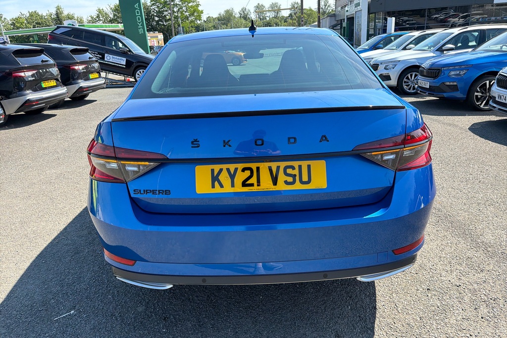 Skoda Superb 2L Se Technology Blue #39