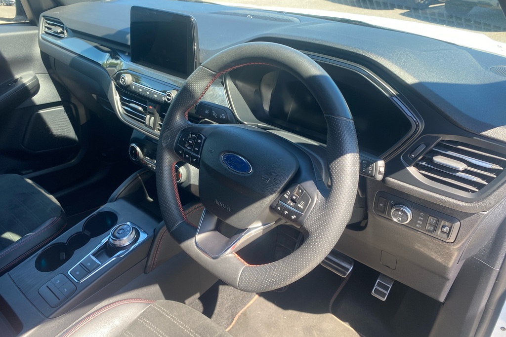 Ford Kuga St-line X Edition BG23OOD White #4