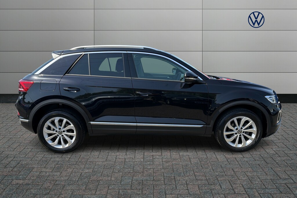 Volkswagen T-Roc 1.5 Tsi Style GD25KZS Black #4