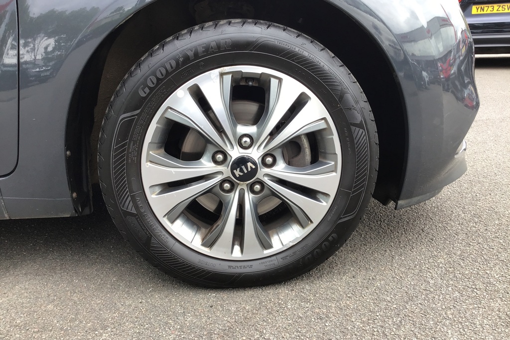 Kia Venga 3 Isg Grey #7