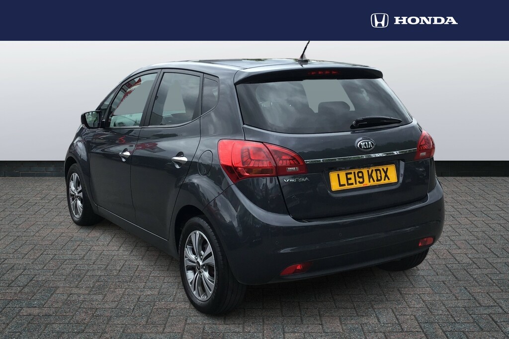 Kia Venga 1.6 4 6 Grey #2
