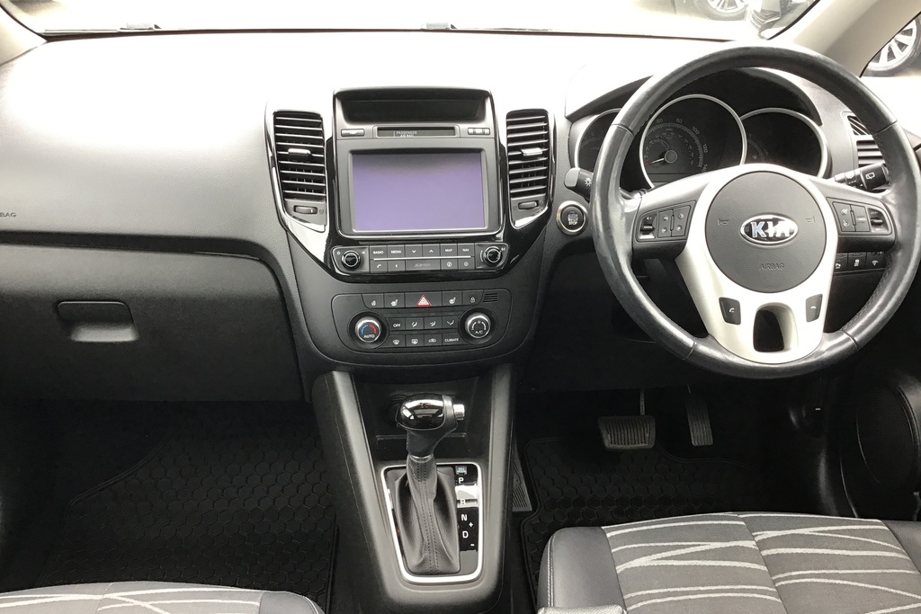 Kia Venga 1.6 4 6 Grey #3