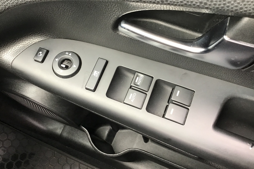 Kia Venga 3 Isg Grey #24