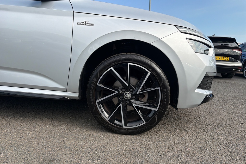 Skoda Kamiq 1.5 Tsi Monte Carlo Silver #5